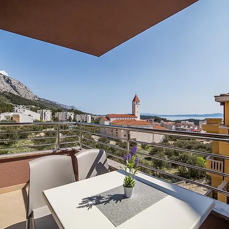 Green Olive Apartments Makarska Exterior photo