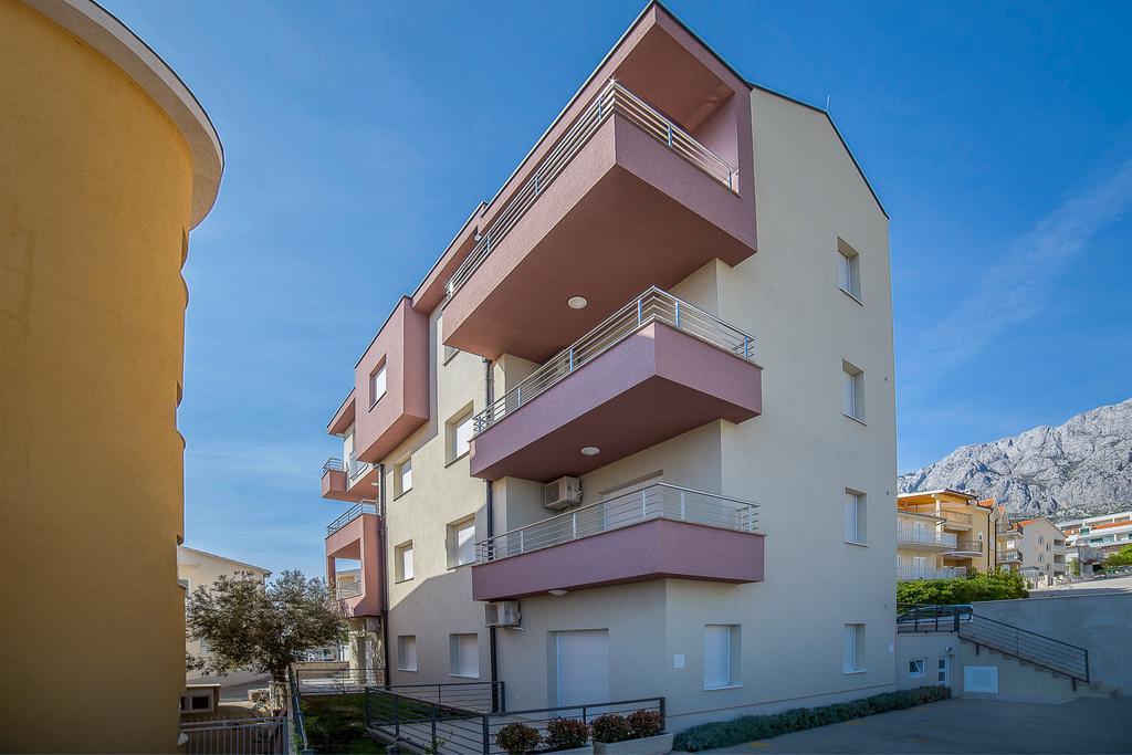 Olive Apartment *
